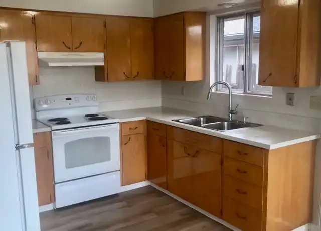 Property at 201 NE 82nd St, Vancouver, WA, 98665, 2 beds, 1 bath, [object Object]