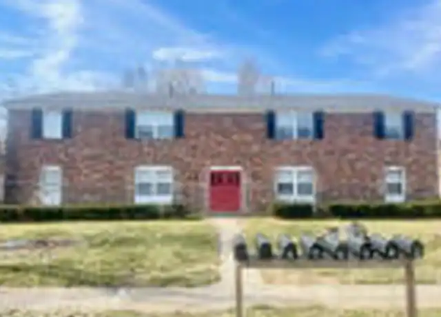 Property at 2504 Langdon Dr Unit 6, Louisville, KY, 40242, 1 bed, 1 bath, [object Object]