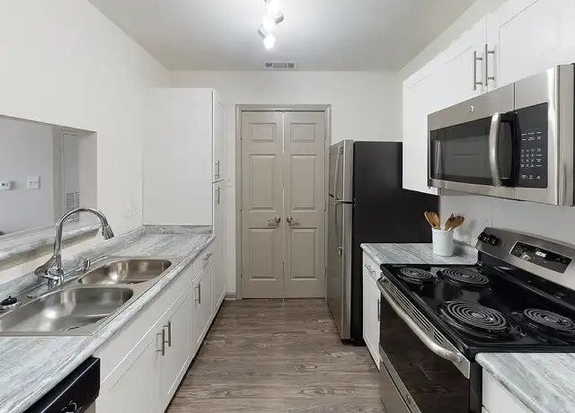 Property at The Reserve At White Oak - 16441 S Harrells Ferry Rd, Baton Rouge, LA, 70816, 1-4 bed, 1-2 bath, [object Object]