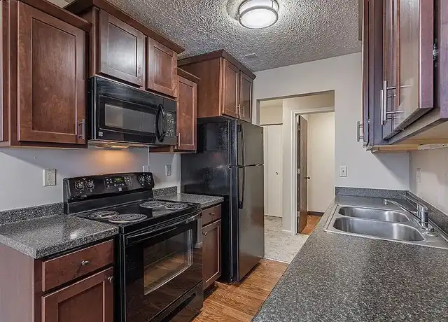 Property at Delta Square Apartments - Lansing, MI - 5332 W Michigan Ave, Lansing, MI, 48917, 2 beds, 1 bath, [object Object]