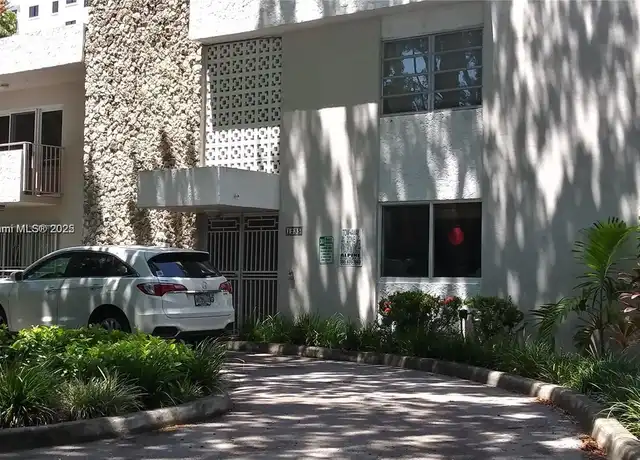 Property at 1235 Mariposa Ave #10, Coral Gables, FL, 33146, 2 beds, 2 baths, [object Object]
