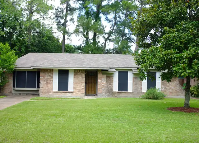 Property at 6310 French Chateau Dr, Houston, TX, 77088, 3 beds, 1.5 baths, [object Object]