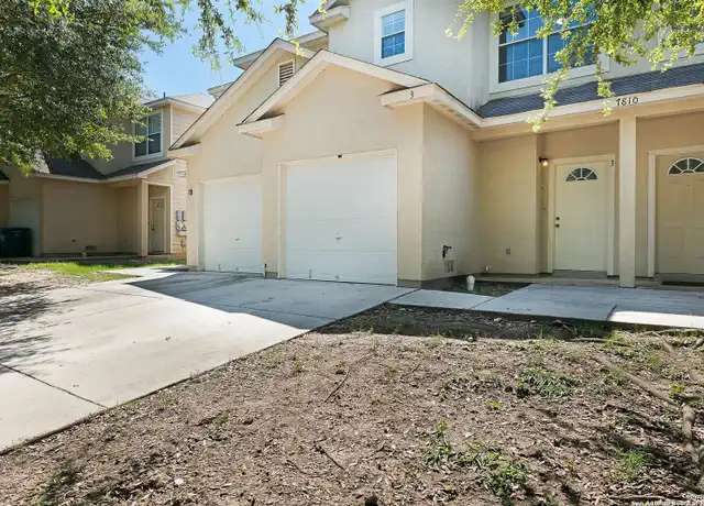 Property at 7810 Kingsbury Wood Unit 4, San Antonio, TX, 78240, 3 beds, 2.5 baths, [object Object]