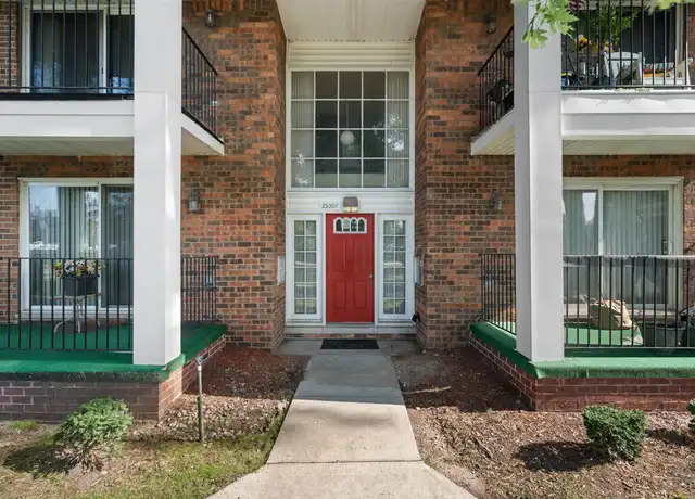 Property at 25307 Shiawassee Cir #203, Southfield, MI, 48033, 1 bed, 1 bath, [object Object]