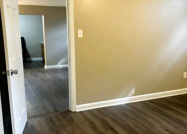Property at 1804 W Genesee St, Syracuse, NY, 13204, 1 bed, 1 bath, [object Object]