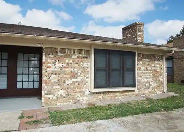 Property at 919 Southmoor Dr Unit 921, Arlington, TX, 76010, 2 beds, 2 baths, [object Object]