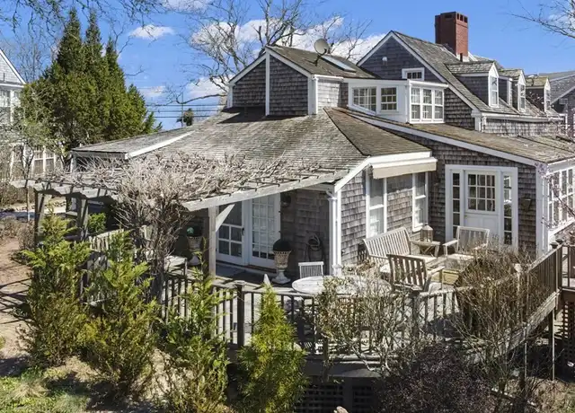 Property at 86 Centre St, Nantucket, MA, 02554, 4 beds, 4.5 baths, [object Object]