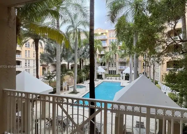 Property at 3001 NE 185th St #218, Miami, FL, 33180, 1 bed, 1 bath, [object Object]