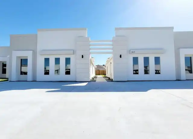 Property at 3815 Las Vistas Ln, Weslaco, TX, 78596, 2 beds, 2 baths, [object Object]