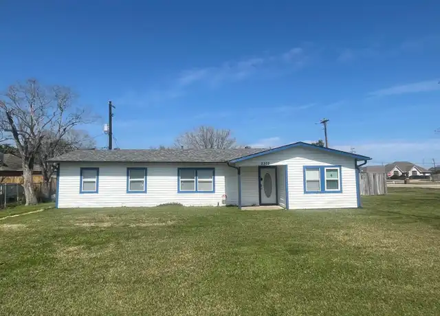 Property at 2302 35th Ave N, Texas City, TX, 77590, 3 beds, 1 bath, [object Object]