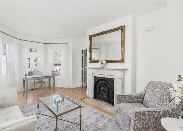 Property at 17 Old Beach Rd, Newport, RI, 02840, 4 beds, 3.5 baths, [object Object]