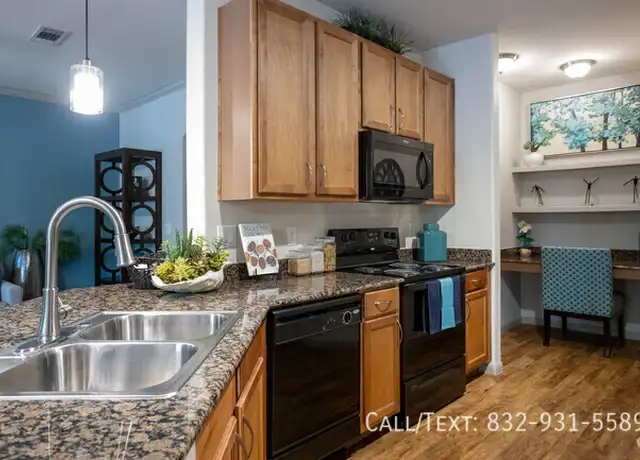 Property at 8001 Lorrie Dr Unit MAN1, Houston, TX, 77025, 2 beds, 2 baths, [object Object]