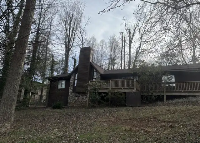 Property at 1 S Wildwood Ln, Fletcher, NC, 28732, 3 beds, 2 baths, [object Object]