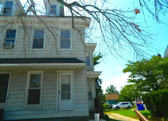 Property at 416 N 5th St Unit 416, Millville, NJ, 08332, 3 beds, 1 bath, [object Object]