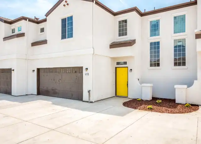 Property at 1045 Goble Ct Unit 1, Tulare, CA, 93274, 3 beds, 2.5 baths, [object Object]