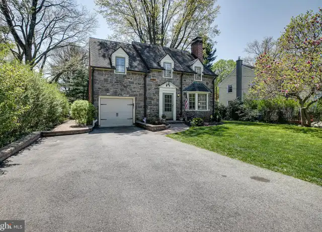 Property at 330 Old Lancaster Rd, Devon, PA, 19333, 3 beds, 2 baths, [object Object]