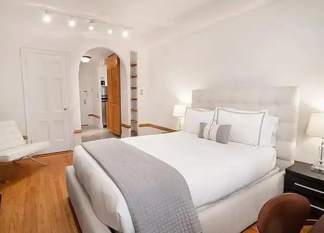 Property at 145 W 58th St Unit 7B, New York, NY, 10019, 0 beds, 1 bath, [object Object]