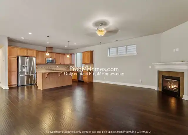 Property at 10677 SW Barber St, Wilsonville, OR, 97070, 3 beds, 3 baths, [object Object]