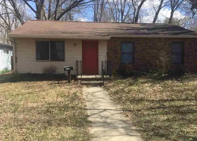 Property at 424 N Roosevelt St, Bloomington, IN, 47408, 3 beds, 2 baths, [object Object]