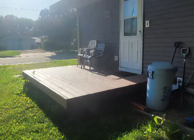 Property at 420 Spruce St Unit 420, Omro, WI, 54963, 2 beds, 1 bath, [object Object]