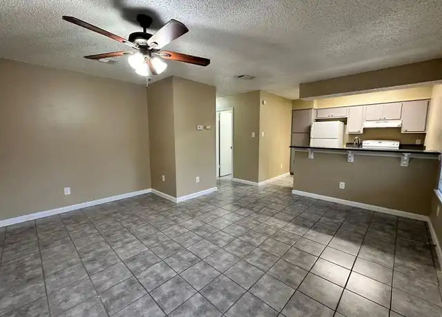 Property at 4607 E 12th St Unit 1, Austin, TX, 78721, 2 beds, 1 bath, [object Object]