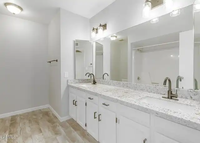 Property at 7841 N 33rd Dr, Phoenix, AZ, 85051, 4 beds, 2 baths, [object Object]