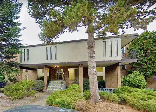 Property at Franklin Apartments - 2031 Franklin Ave E, Seattle, WA, 98102, 2 beds, 1 bath, [object Object]