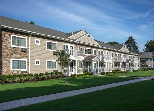 Property at 196-206 Jefferson Ave Unit 2B, St James, NY, 11780, 1 bed, 1 bath, [object Object]