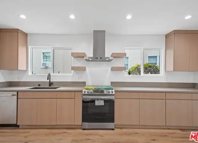 Property at 1948 N Alexandria Ave Unit 2, Los Angeles, CA, 90027, 2 beds, 2 baths, [object Object]