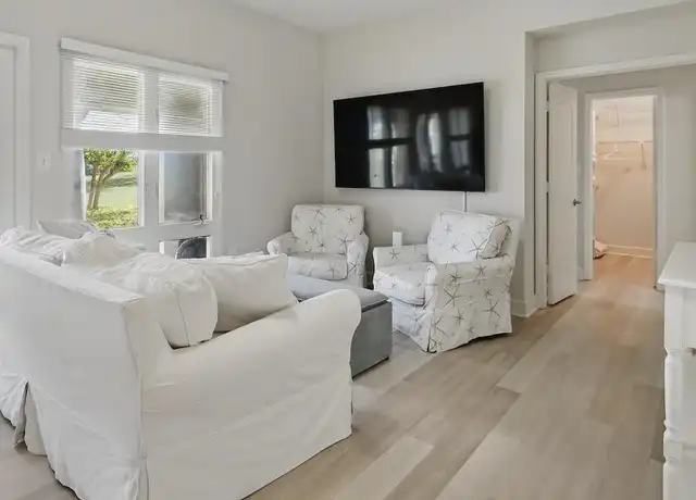Property at 5035 Harmony Cir #102, Vero Beach, FL, 32967, 2 beds, 2 baths, [object Object]