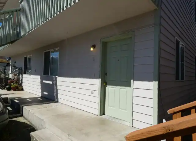 Property at 122 W 5th St, Port Angeles, WA, 98362, 1 bed, 1 bath, [object Object]