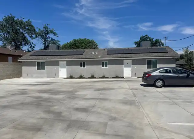Property at 2319 Wilshire Aly Unit B, Bakersfield, CA, 93305, 2 beds, 1 bath, [object Object]