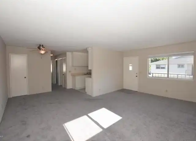 Property at 2670 Victoria Ave, Port Hueneme, CA, 93041, 2 beds, 1 bath, [object Object]