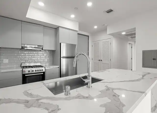 Property at Pico Primo - 5550 W Pico Blvd, Los Angeles, CA, 90019, 2 beds, 2 baths, [object Object]