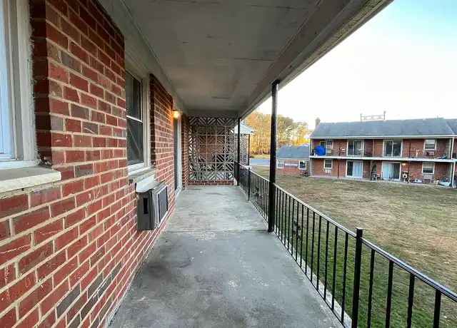 Property at Applegate Apartments - 20 Fort Sumpter - 20 Fort Sumpter Rd, Pennsville, NJ, 08070, 1 bed, 1 bath, [object Object]