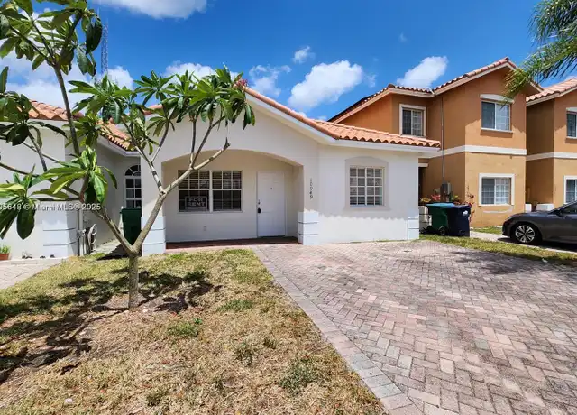 Property at 10949 SW 181st Ter, Miami, FL, 33157, 3 beds, 2 baths, [object Object]