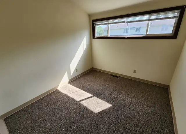 Property at 1240 Talcott St, Fort Atkinson, WI, 53538, 3 beds, 1.5 baths, [object Object]
