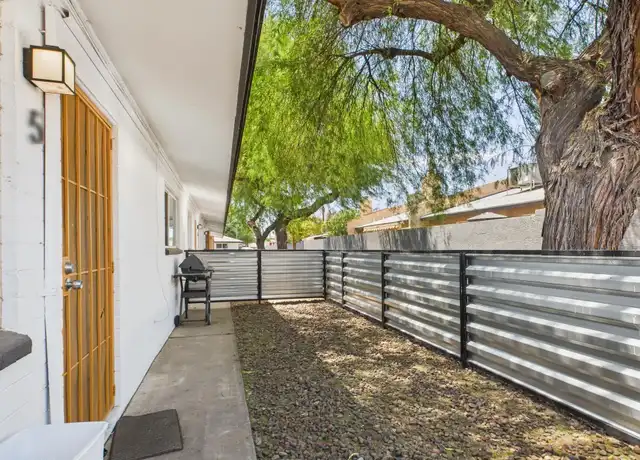 Property at 3027 N 37th St Unit 5, Phoenix, AZ, 85018, 2 beds, 1 bath, [object Object]