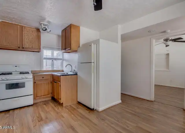Property at 4633 N 8th Pl Unit A, Phoenix, AZ, 85014, 1 bed, 1 bath, [object Object]