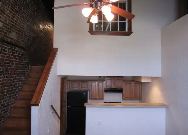 Property at Stoveworks Lofts - 505 N Jefferson Ave, Springfield, MO, 65806, 3 beds, 2 baths, [object Object]