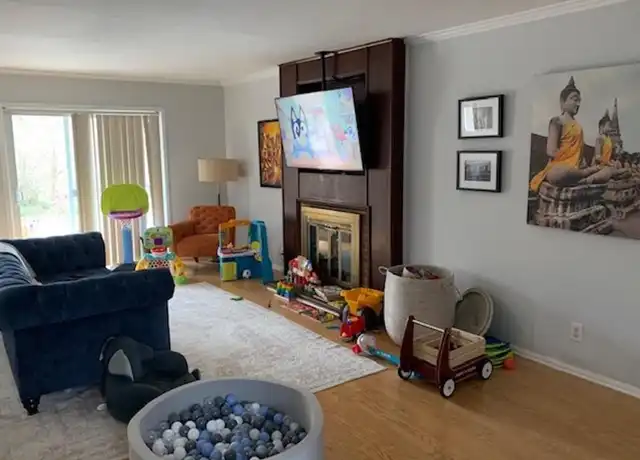 Property at 171 Concord Ave, Hartsdale, NY, 10530, 3 beds, 2 baths, [object Object]