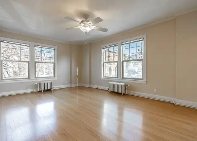 Property at Roosevelt Apartments - 1729 12th Ave, Seattle, WA, 98122, 0 beds, 1 bath, [object Object]