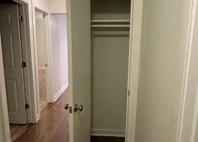 Property at 4513 Grove Ave Unit 5, Brookfield, IL, 60513, 2 beds, 1 bath, [object Object]