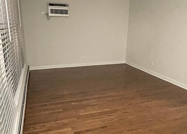 Photo of 4513 Grove Ave Unit 5, Brookfield, IL 60513