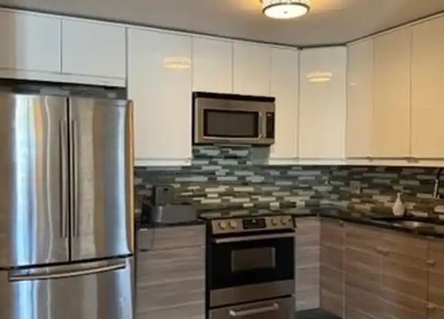 Property at 116 Spring St Unit B6, West Roxbury, MA, 02132, 1 bed, 1 bath, [object Object]
