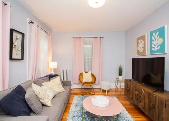 Property at 636 Washington St Unit 5, Brookline, MA, 02446, 1 bed, 1 bath, [object Object]