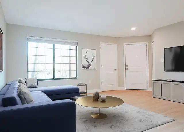 Property at The Pines - 4401 S Kirkman Rd, Orlando, FL, 32811, 1 bed, 1 bath, [object Object]