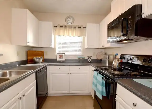 Property at 771 Lindbergh Dr NE Unit 2303, Atlanta, GA, 30324, 1 bed, 1 bath, [object Object]