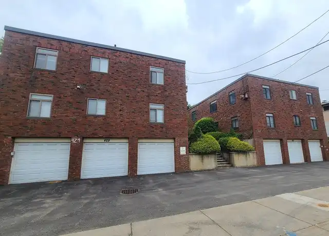 Property at 425 Newport Ave Unit 2, Quincy, MA, 02170, 1 bed, 1 bath, [object Object]