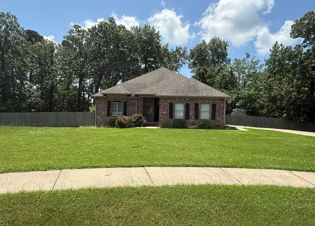 Property at 8705 Wingate Dr, Benton, AR, 72019, 4 beds, 2 baths, [object Object]